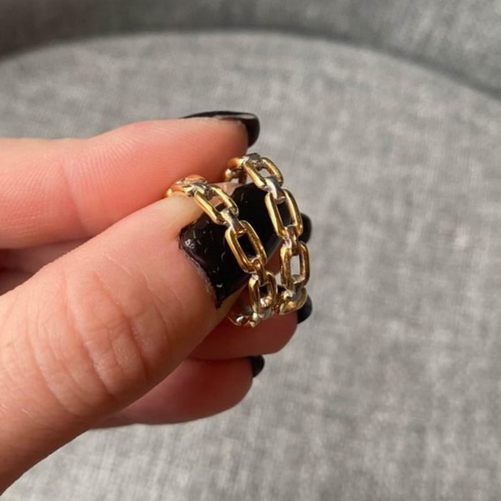 Kendra Scott wren hoops